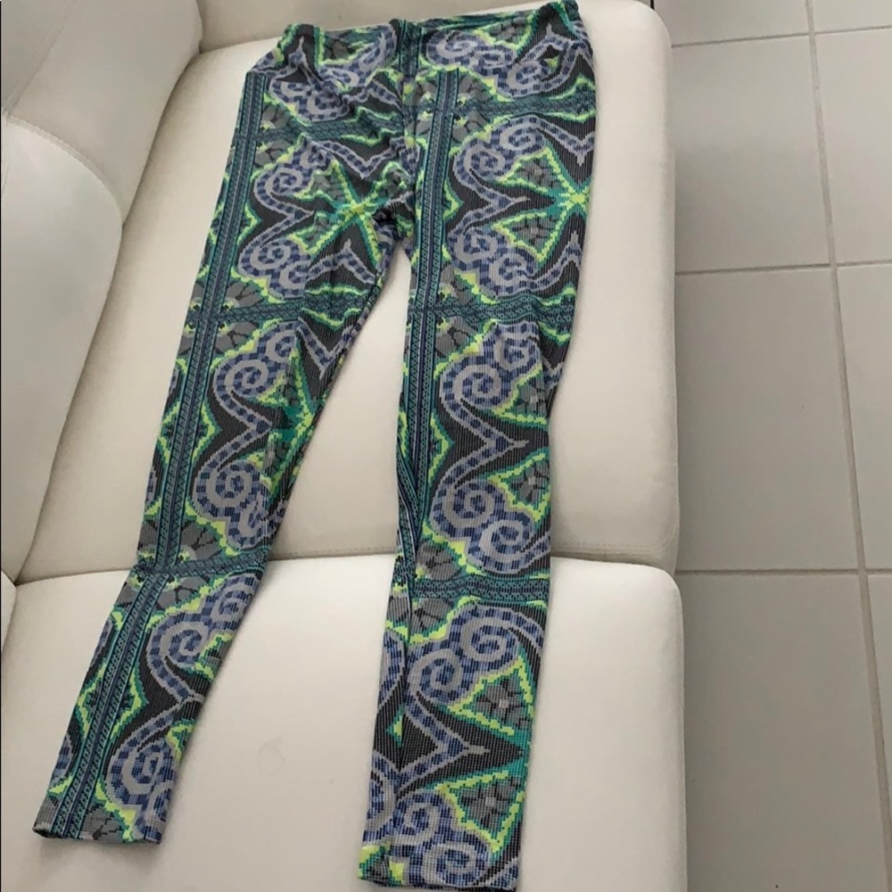 LuLaRoe multicolored women’s leggings